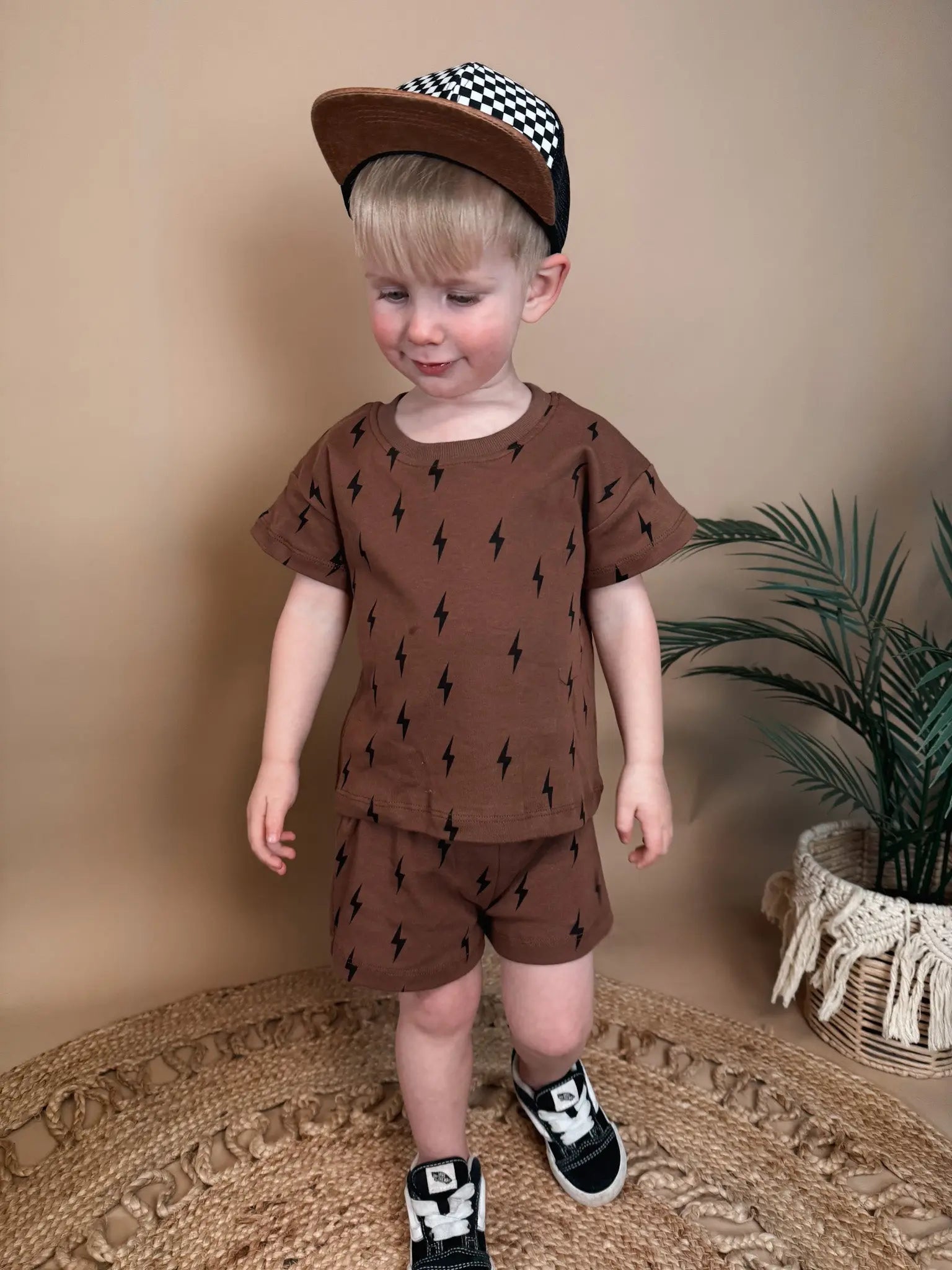 Lightning Bolt Short Set Raising Brave