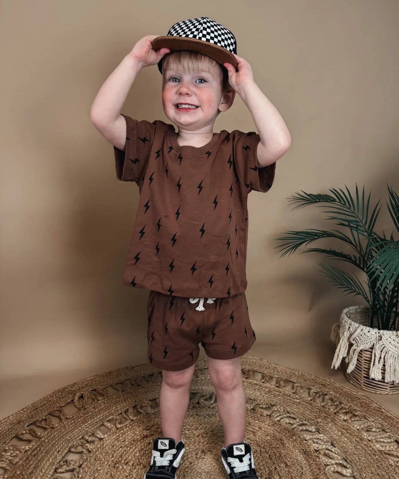 Lightning Bolt Short Set Raising Brave