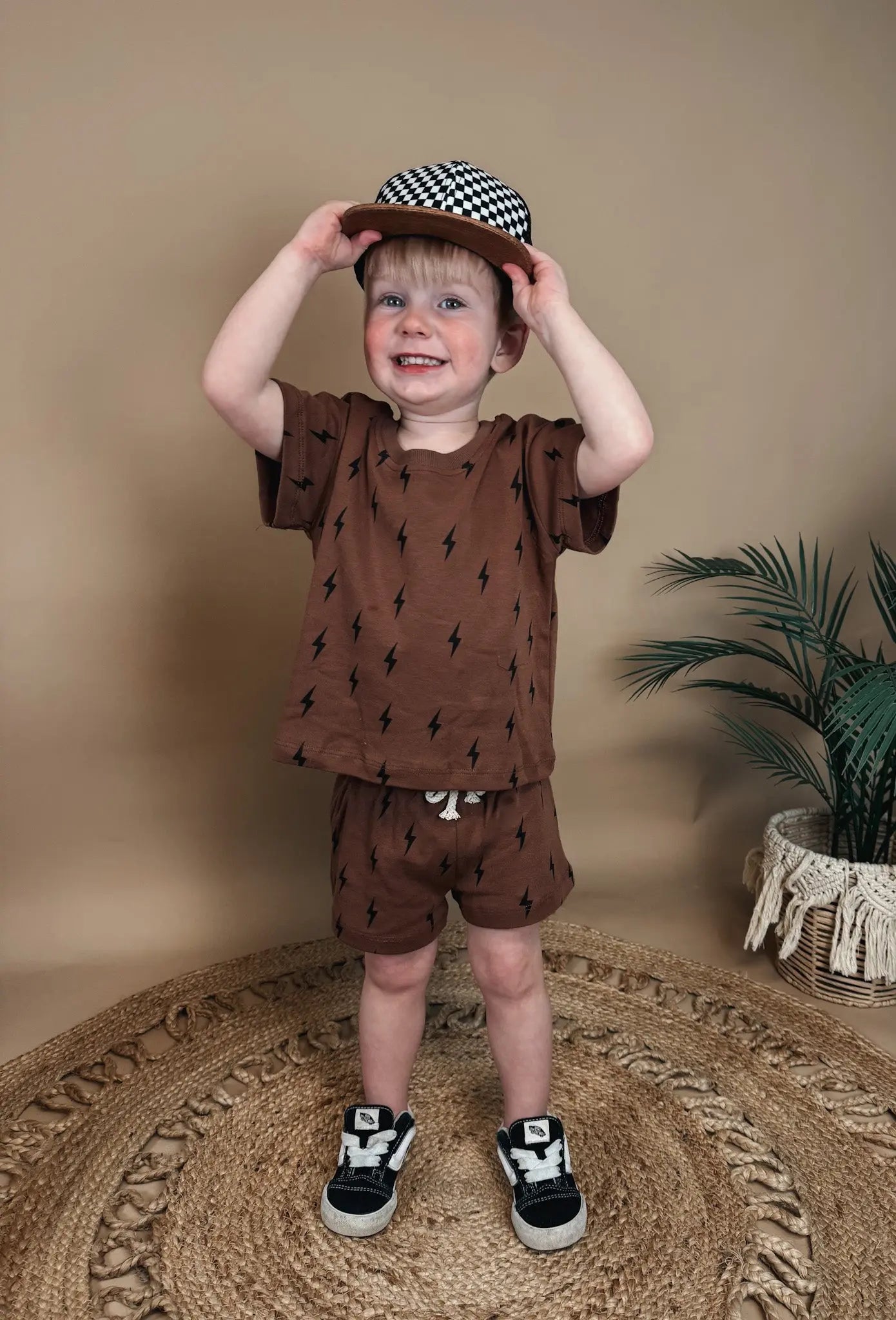 Lightning Bolt Short Set Raising Brave