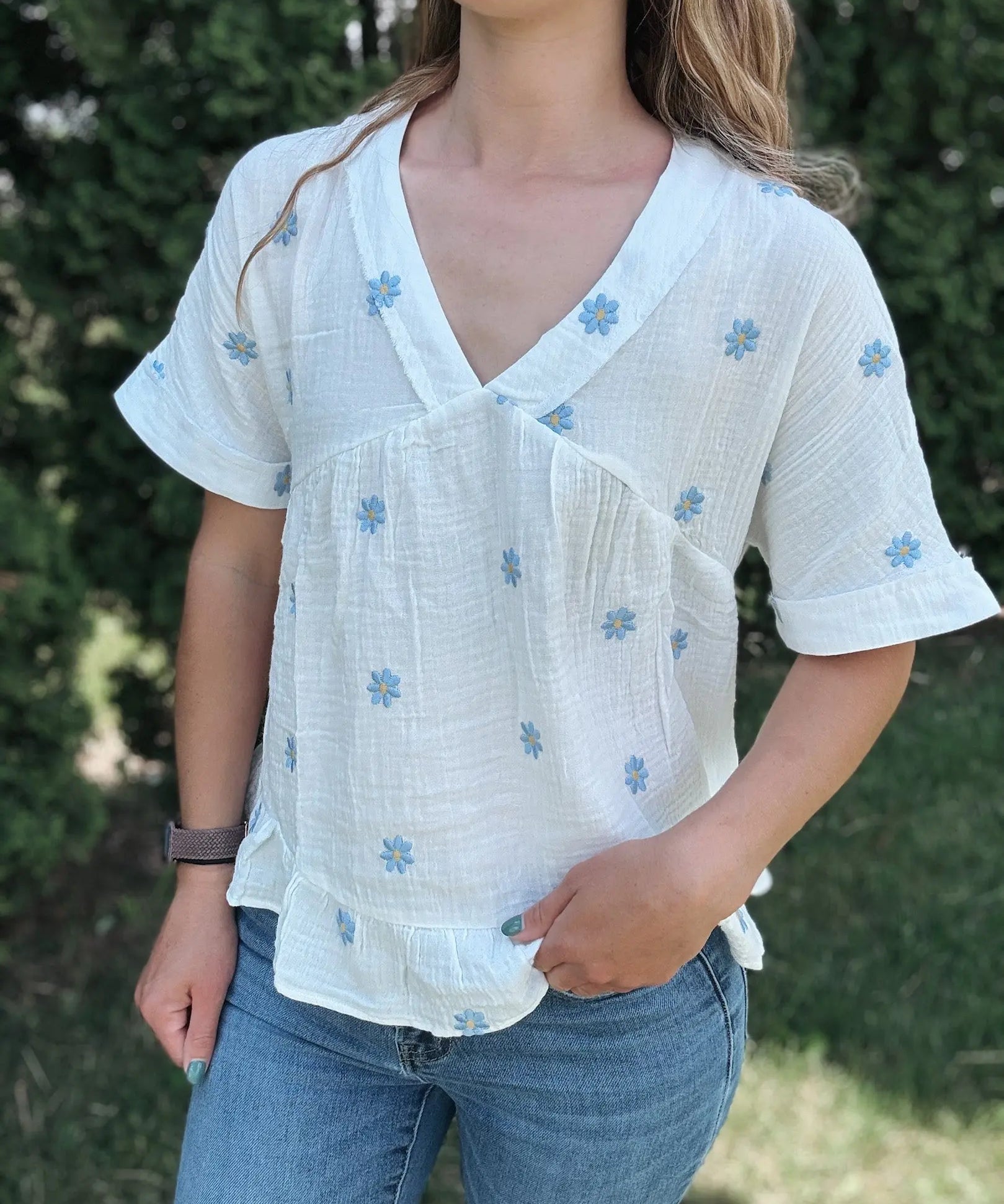 Daisy Embroidered Woven Top Very J
