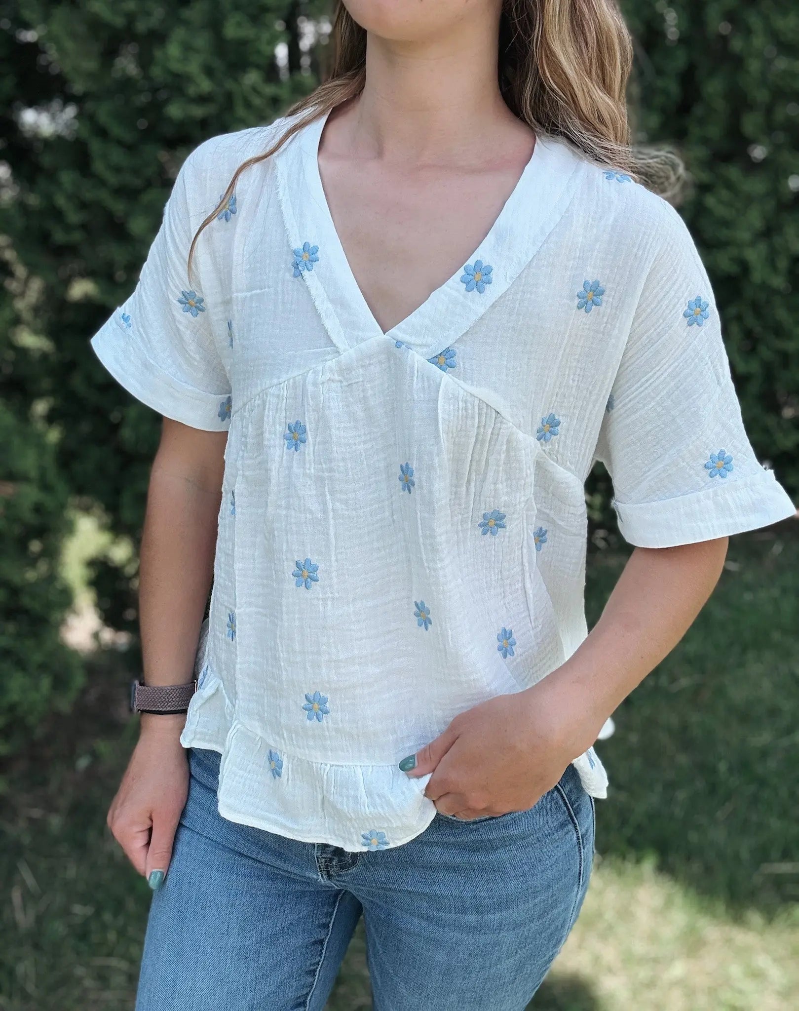 Daisy Embroidered Woven Top Very J